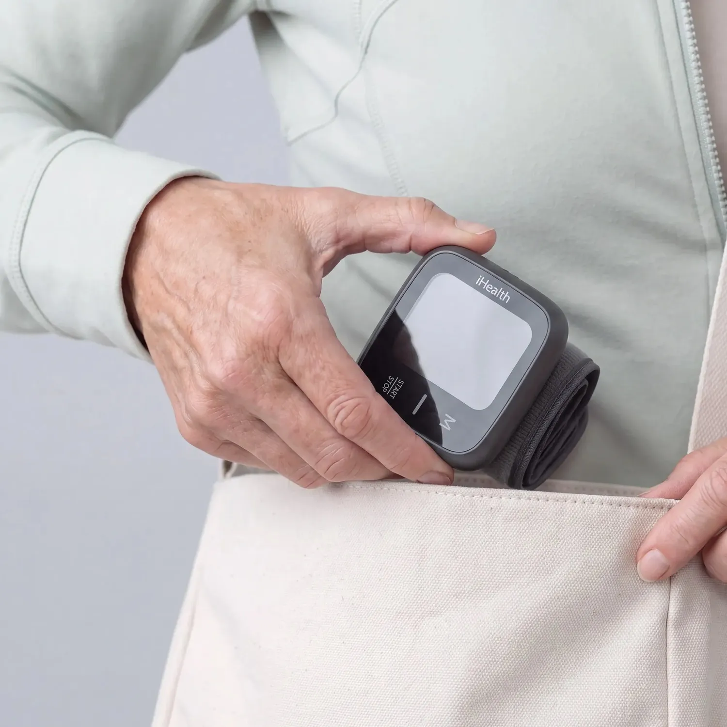 iHealth Pulse handledsbaserad blodtrycksmätare